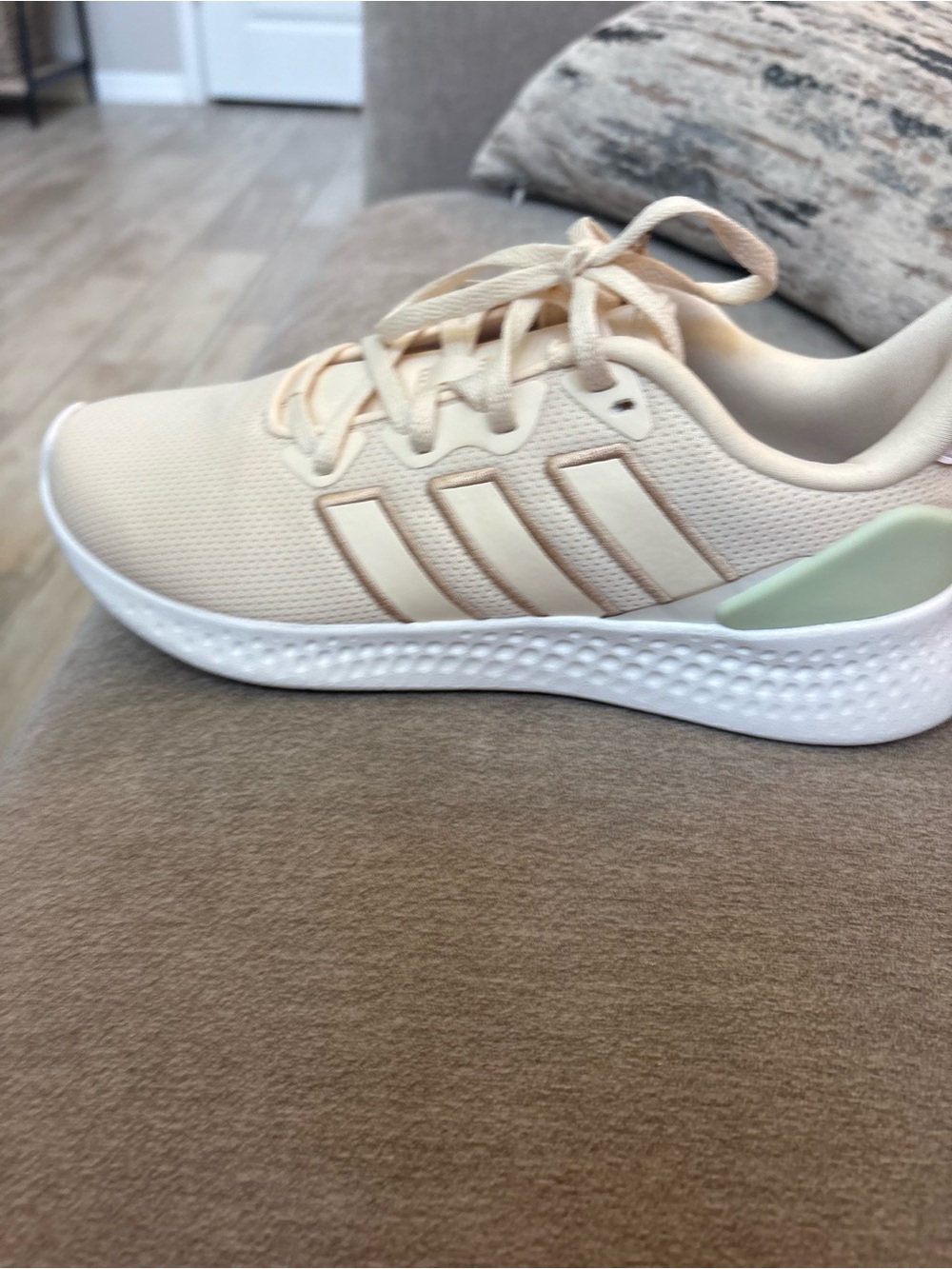 Adidas PUREMOTION women’s sneaker - 8 NIB light pink